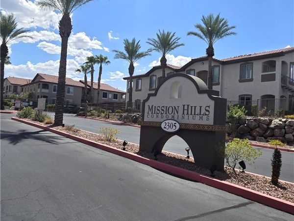 2305 W Horizon Ridge Parkway, Unit 1521, Henderson, NV 89052