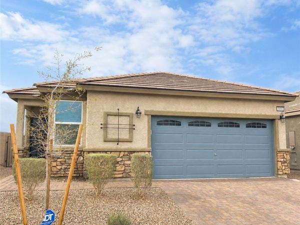 8686 Fringed Tulip Court , Las Vegas, NV 89148