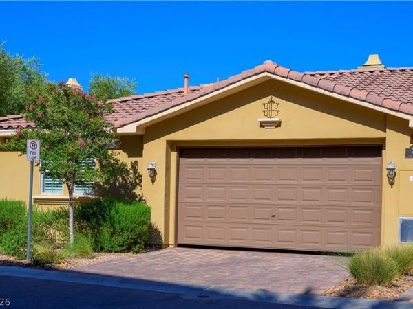 25 Via Mantova, Unit 1, Henderson, NV 89011