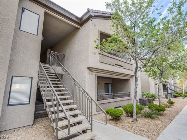 8250 N Grand Canyon Drive , Unit 2034, Las Vegas, NV 89166