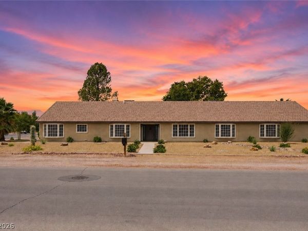 6191 Lindell Road , Las Vegas, NV 89118
