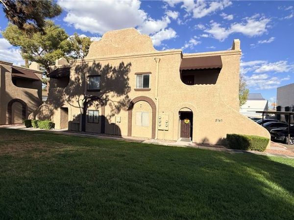 5161 PIONEER Avenue, Unit 202, Las Vegas, NV 89146