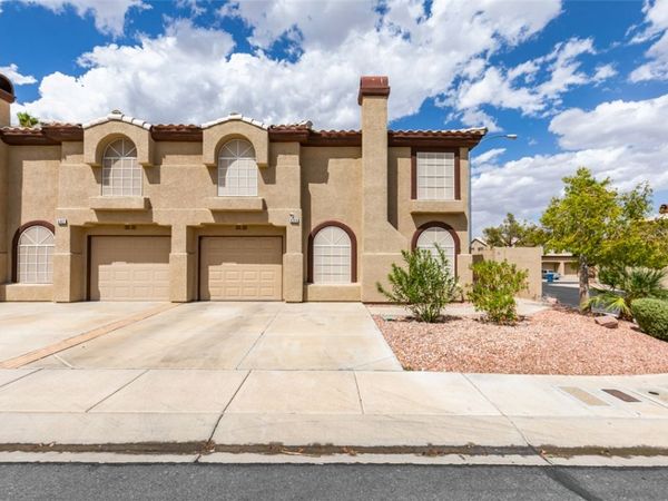 684 Harbor Mist Avenue , Henderson, NV 89015