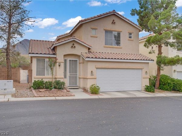 3205 Rainmaker Street , Las Vegas, NV 89129