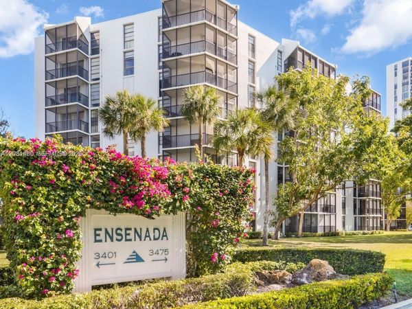 3475 N Country Club Dr, Unit 615, Aventura, FL 33180