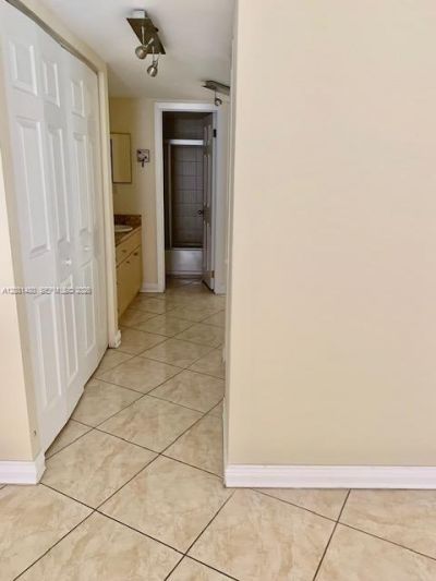 3475 N Country Club Dr, Unit 615, Aventura, FL 33180 Photo