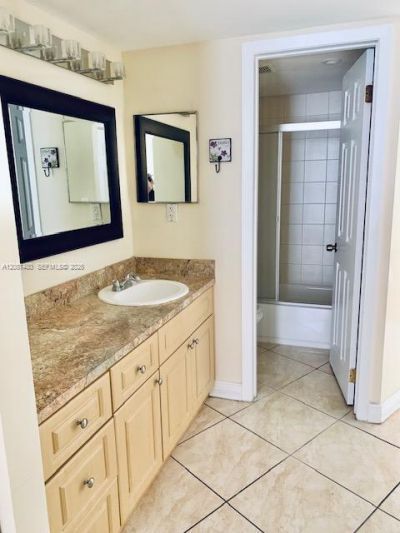 3475 N Country Club Dr, Unit 615, Aventura, FL 33180 Photo