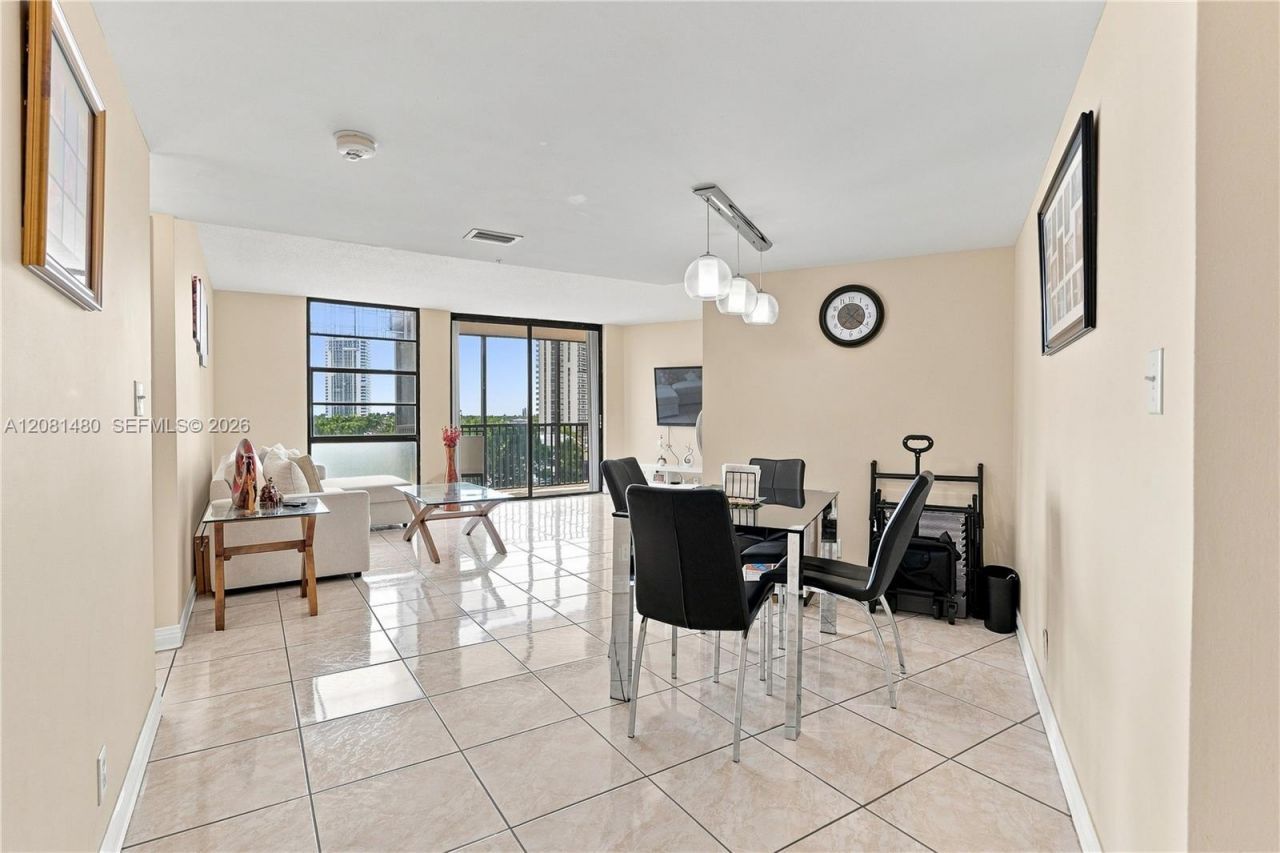 3475 N Country Club Dr, Unit 615, Aventura, FL 33180 Photo