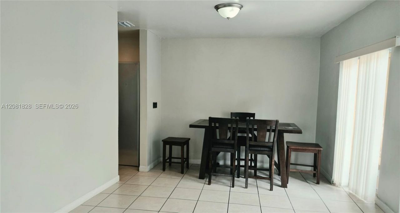 113 NE 12th Ave, Unit 113, Homestead, FL 33030 Photo