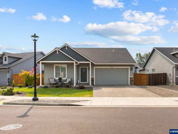 405 Depot Av, Brownsville, OR 97327