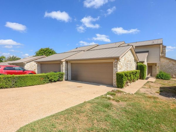 2201 Lakeway BLVD, Unit 39, Lakeway, TX 78734