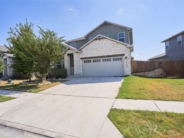 3034 Mill Run BND, Round Rock, TX 78665