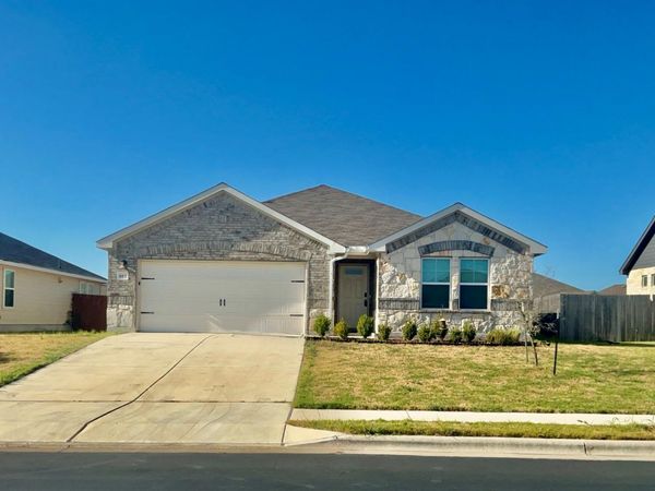 1013 Otello WAY, Hutto, TX 78634