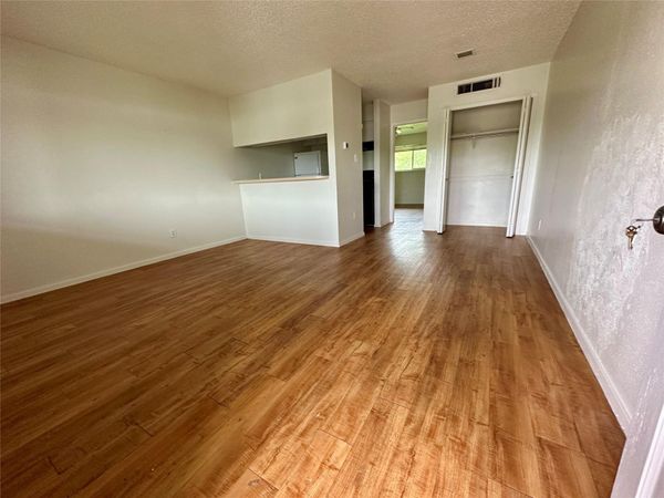 10810 Newmont RD , Unit 7, Austin, TX 78758