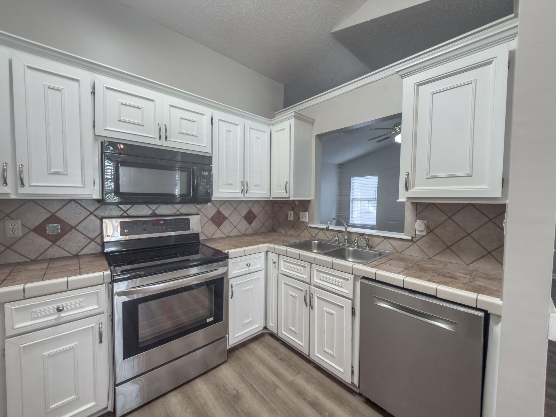 113 Pebble Creek Road Photo 8