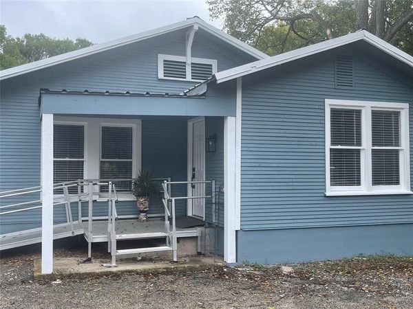 126 Smith LN , Unit E, San Marcos, TX 78666