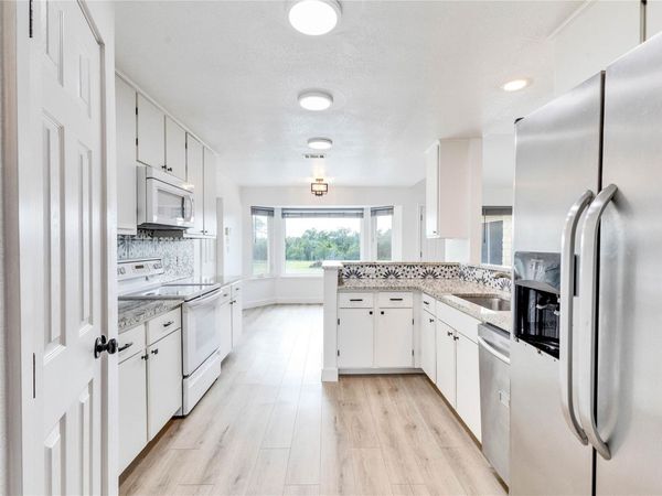 451 County Road 276 RD , Leander, TX 78641