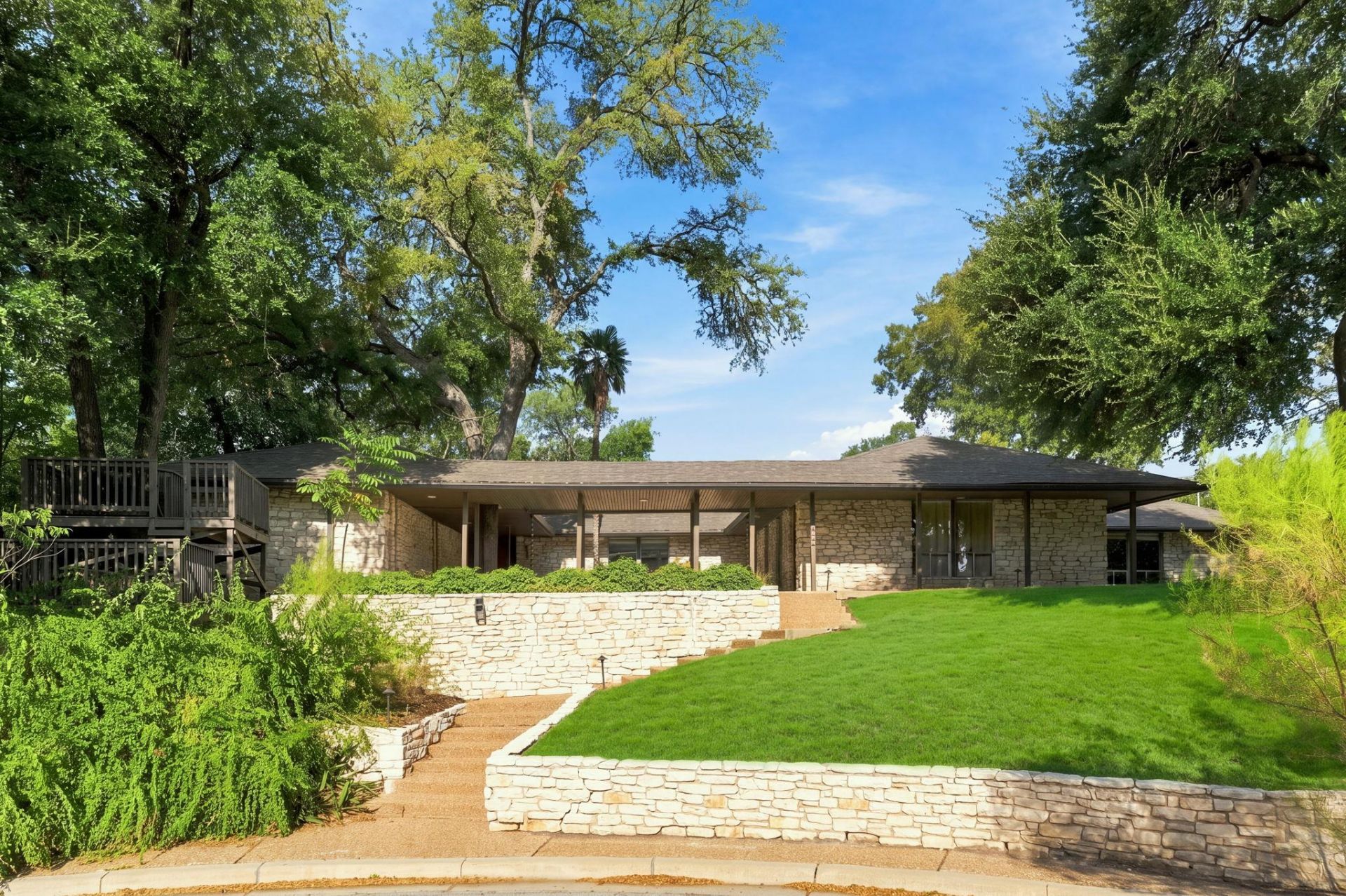 6102 Cherrylawn Cir, Austin, TX 78723 Main Photo