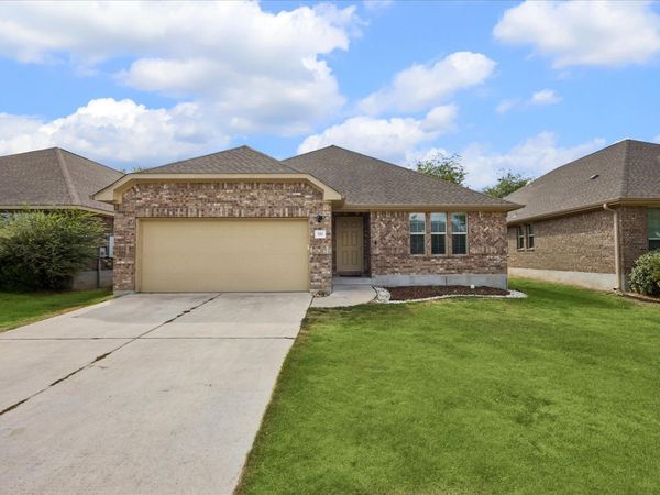 520 S Brook DR, Leander, TX 78641