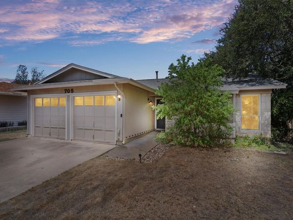 705 Chestnut XING, Cedar Park, TX 78613