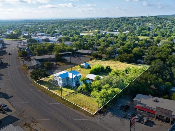 505 Ft McKavitt ST, Mason, TX 76856