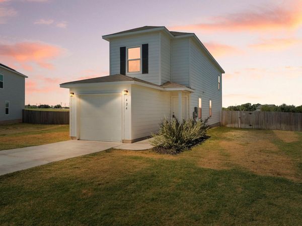 424 Marty Allen LOOP, Jarrell, TX 76537