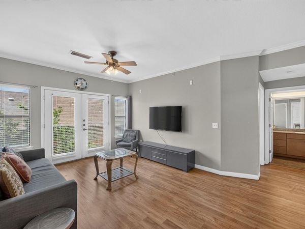 2502 Leon ST, Unit 304, Austin, TX 78705