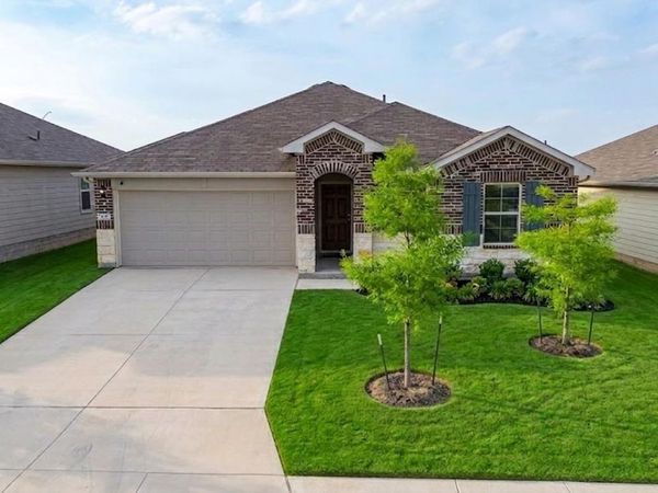 821 Gerardia CT , Seguin, TX 78155