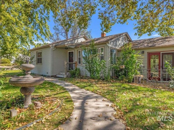 1010 N 7th St, Parma, ID 83660