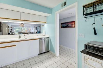 2420 Hidden Lake Dr, Unit 5, Naples, FL 34112 Photo