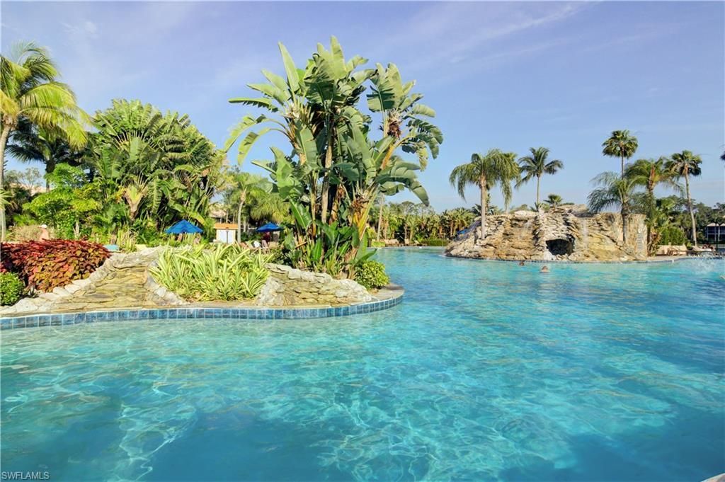 2420 Hidden Lake Dr , Unit 5, Naples, FL 34112 Photo