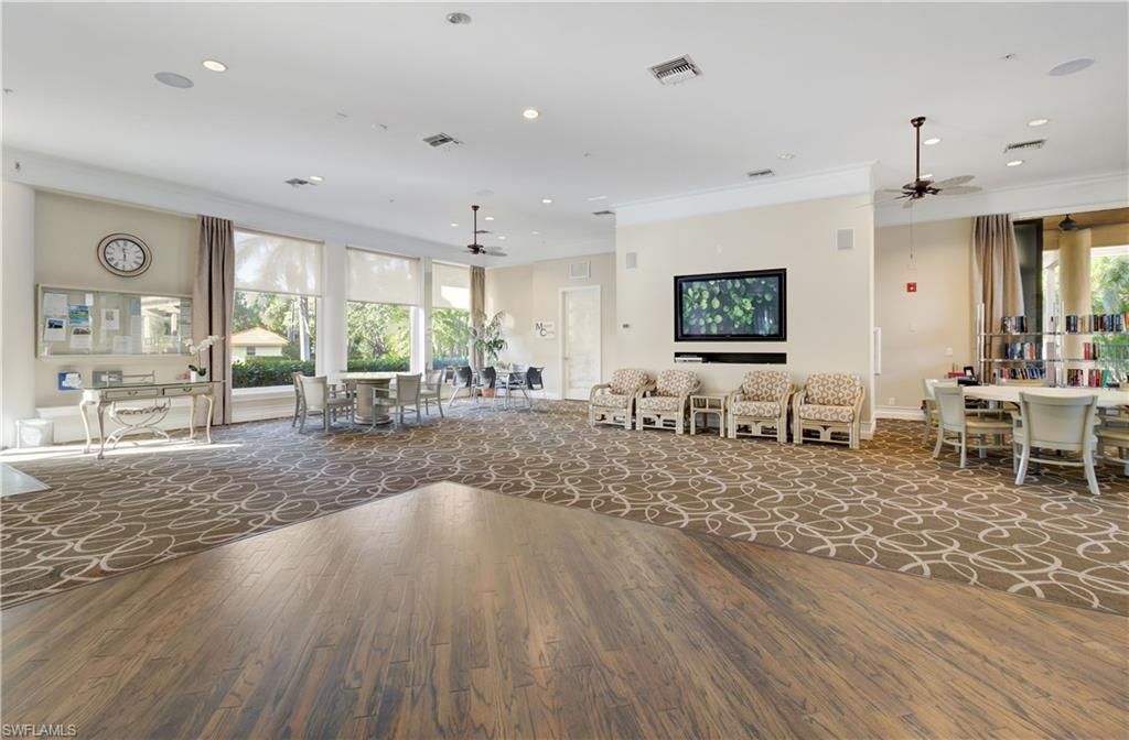 2420 Hidden Lake Dr , Unit 5, Naples, FL 34112 Photo
