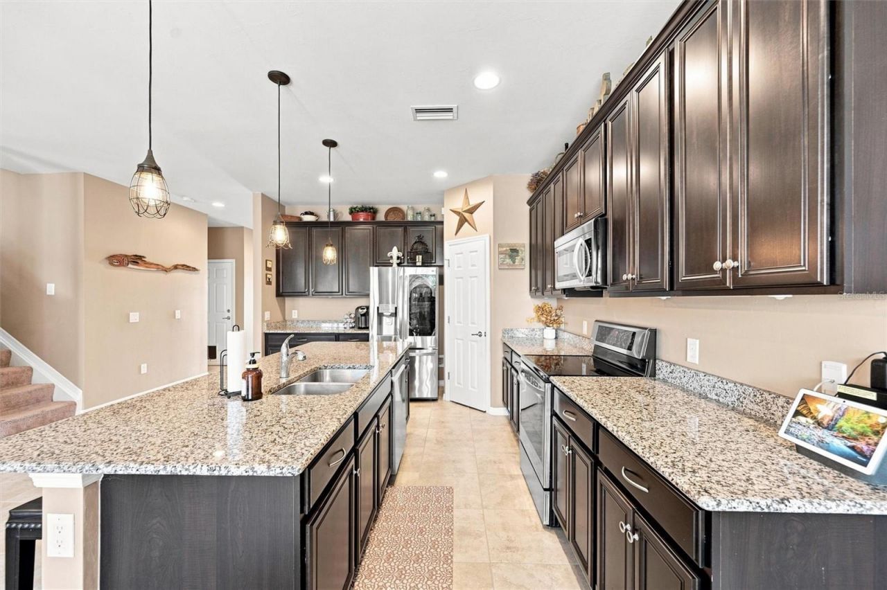 4807 68th Street Circle E, Bradenton, FL 34203 Photo