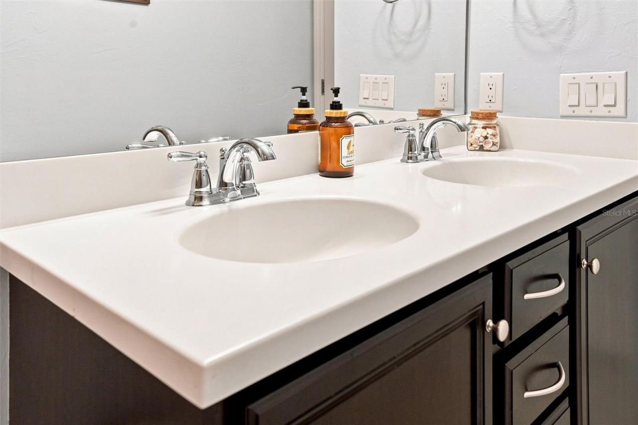 4807 68th Street Circle E, Bradenton, FL 34203 Photo