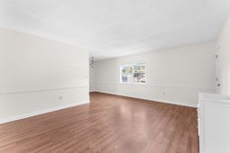 201 Oakmont Avenue photo 4