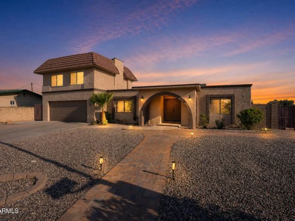 2451 E GLENCOVE Street, Mesa, AZ 85213