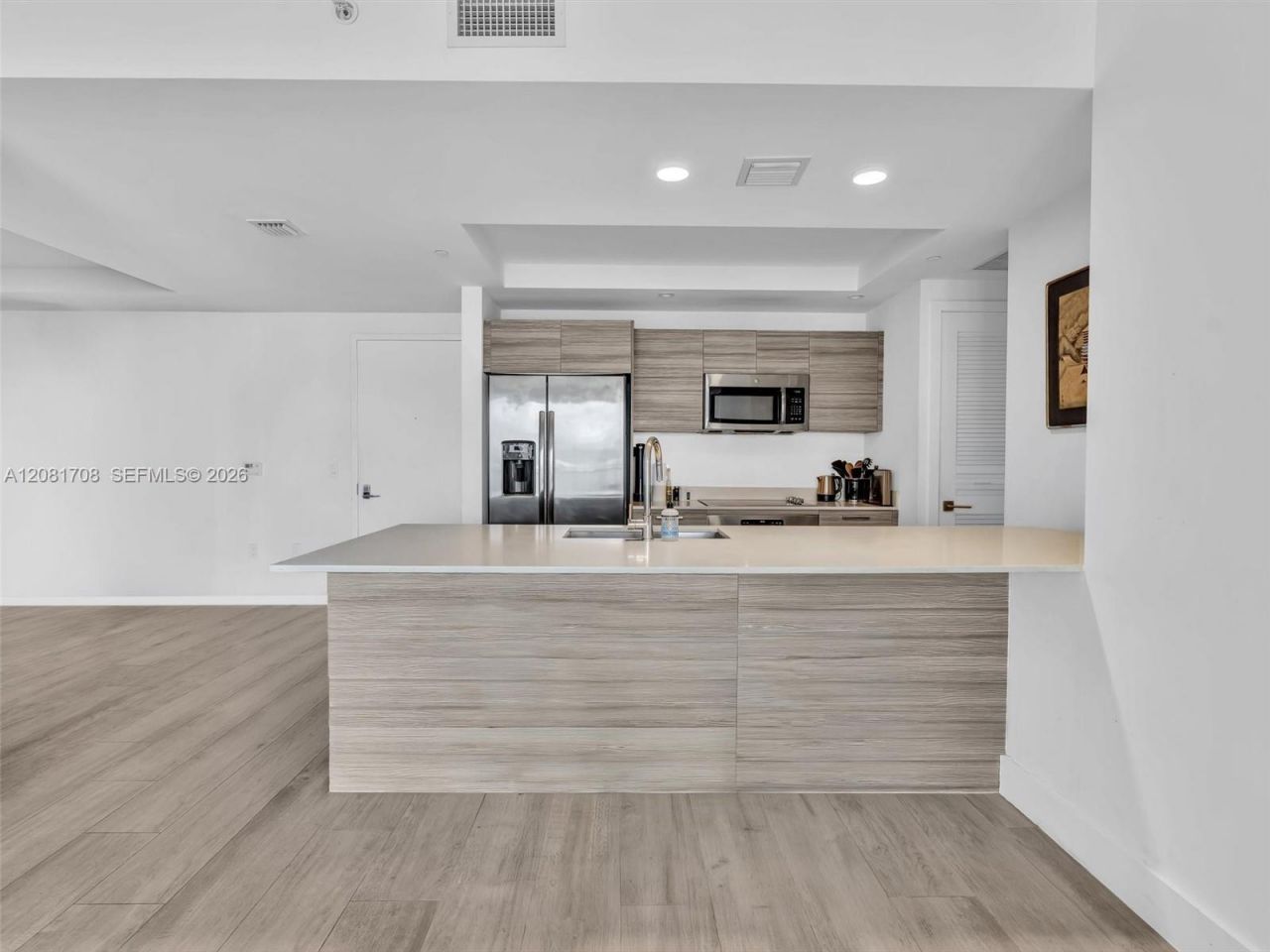 121 NE 34th St , Unit 1602, Miami, FL 33137 Photo