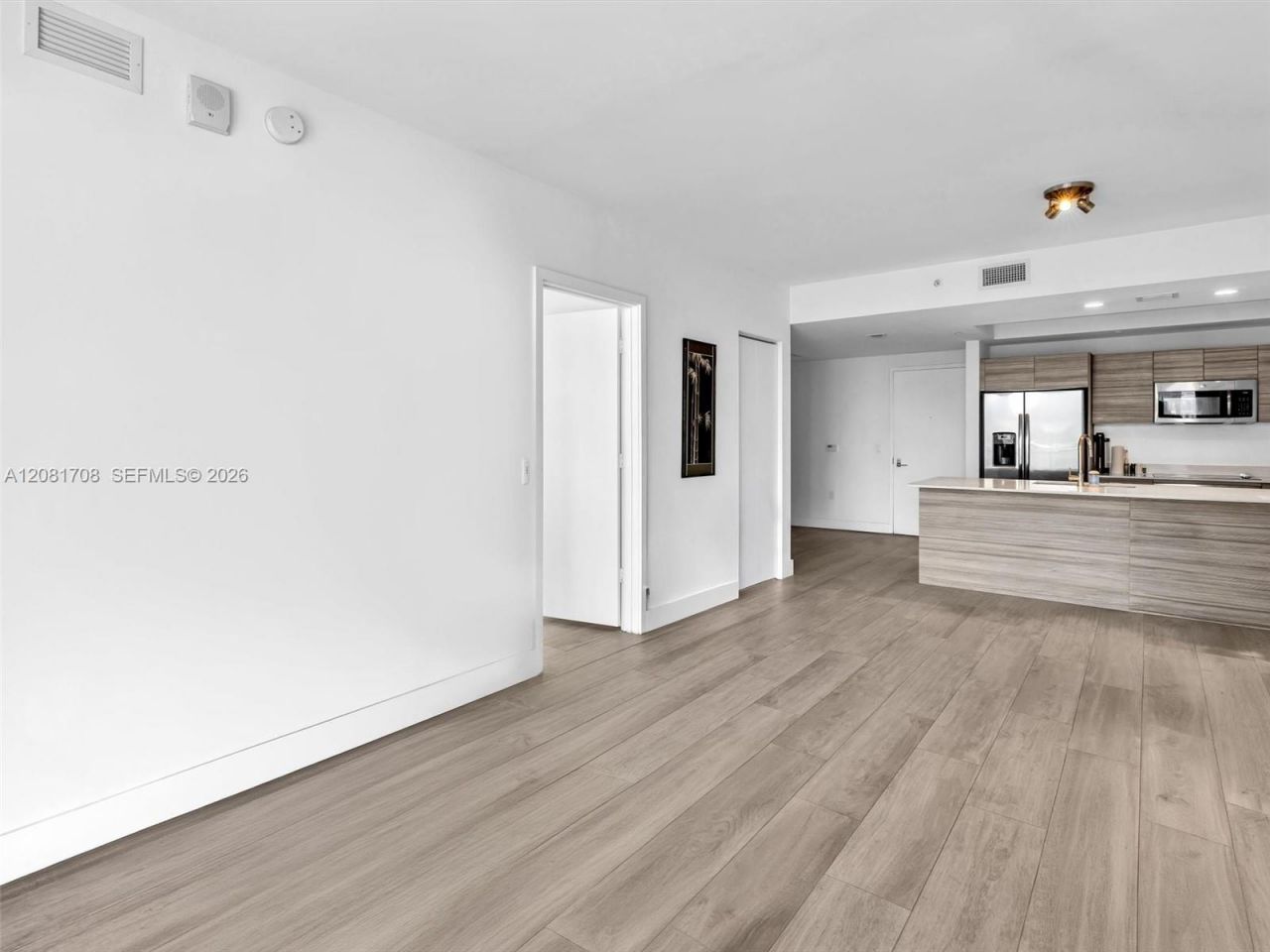 121 NE 34th St , Unit 1602, Miami, FL 33137 Photo