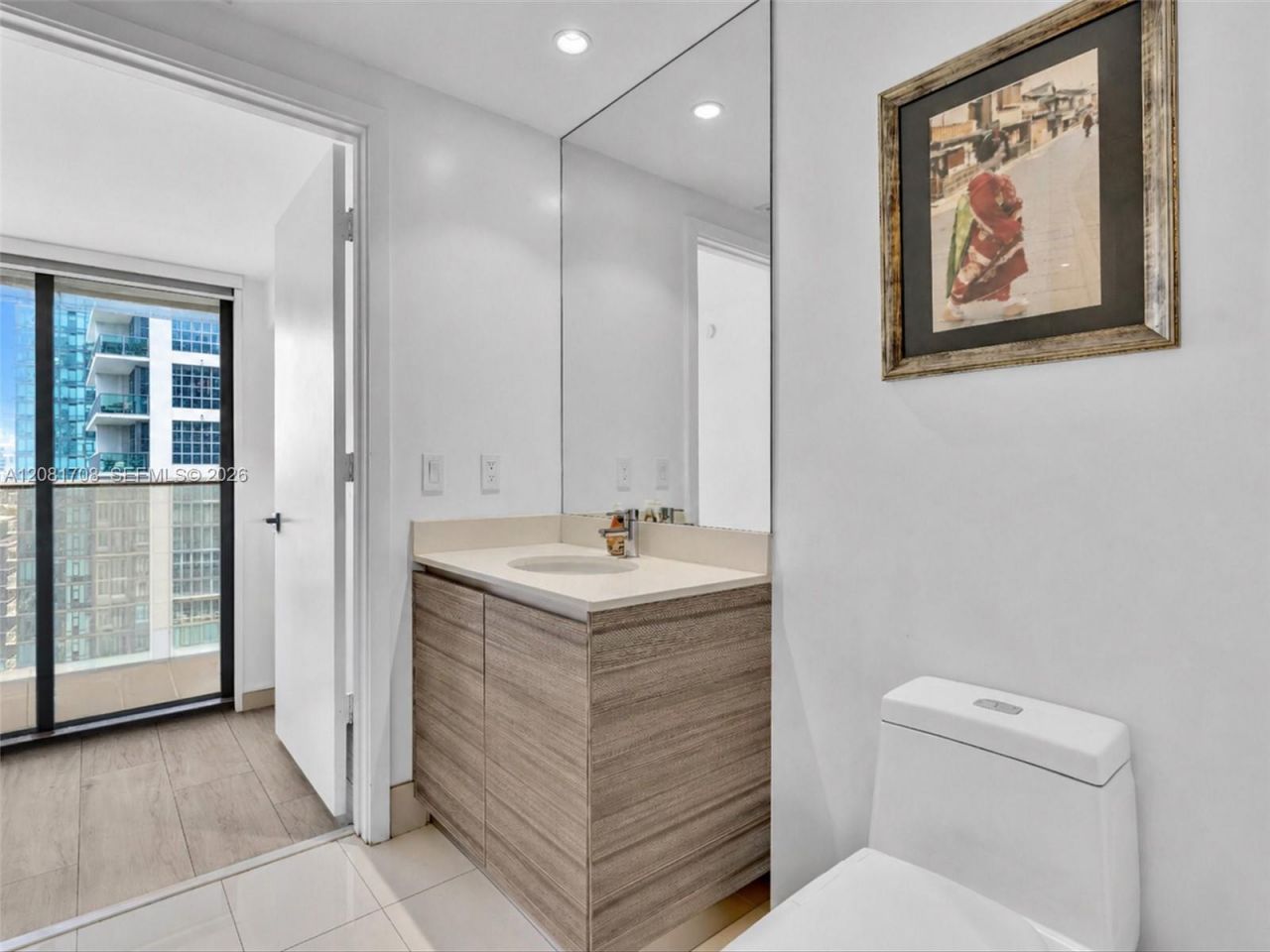 121 NE 34th St , Unit 1602, Miami, FL 33137 Photo