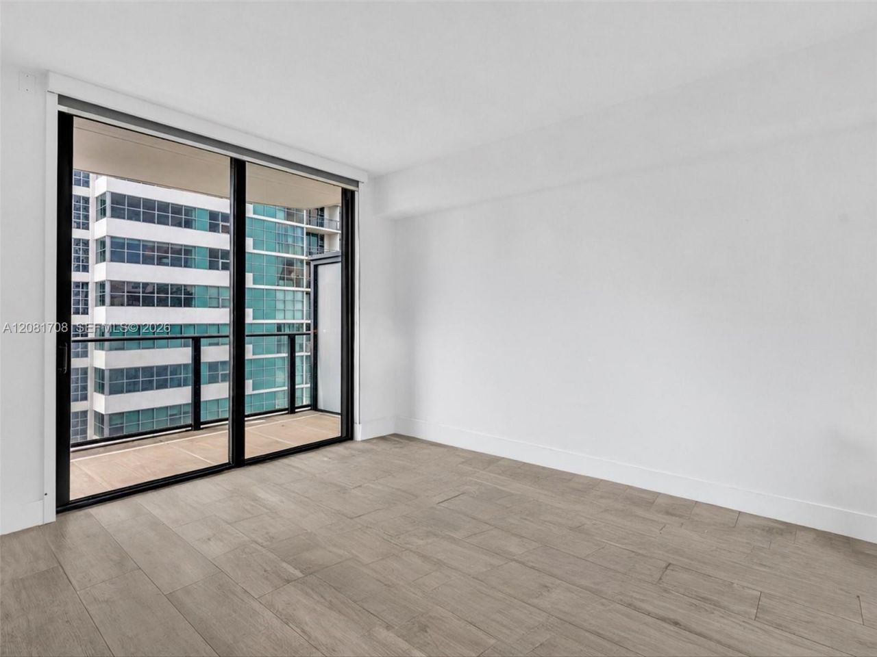 121 NE 34th St , Unit 1602, Miami, FL 33137 Photo