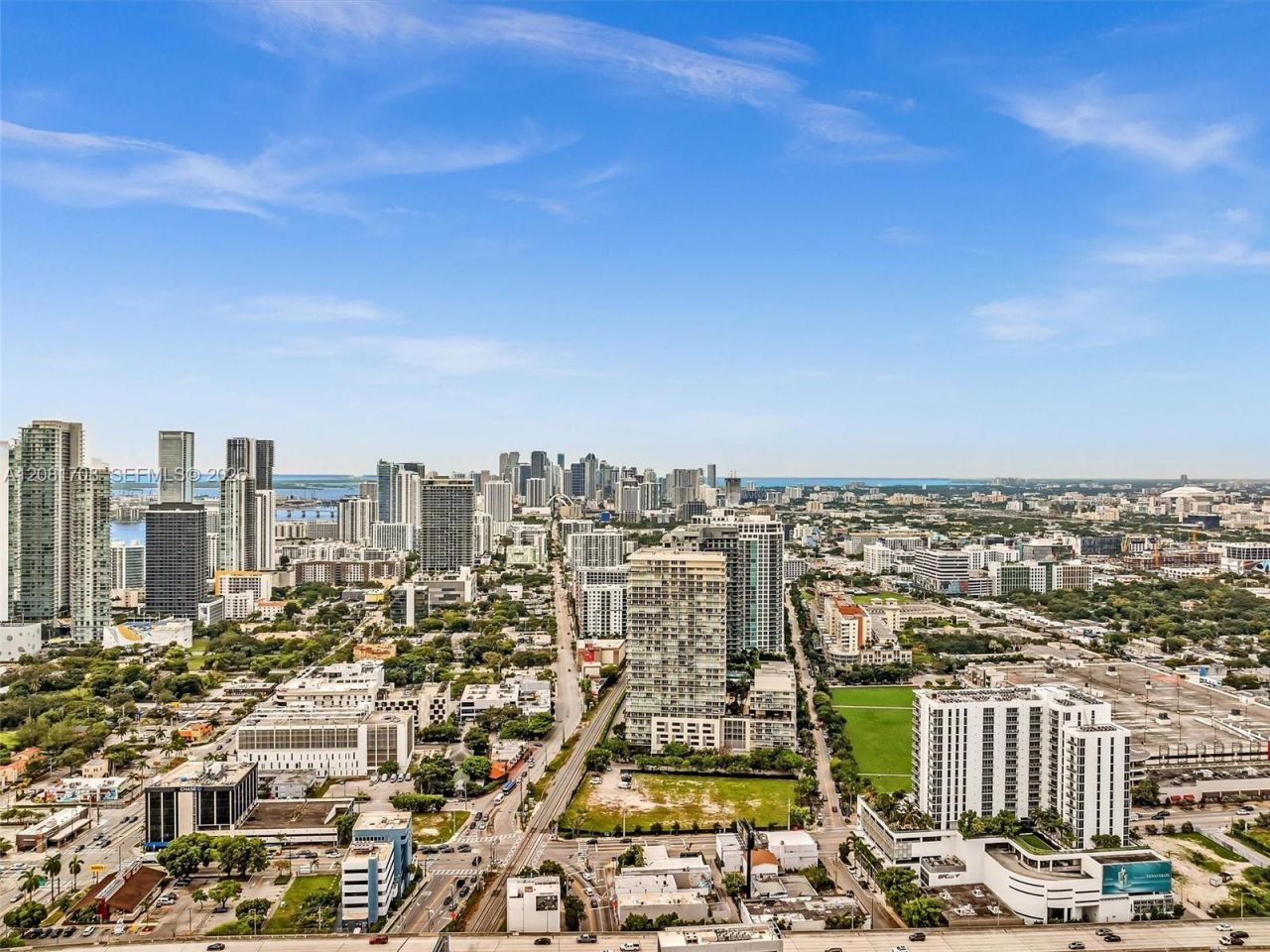 121 NE 34th St , Unit 1602, Miami, FL 33137 Photo