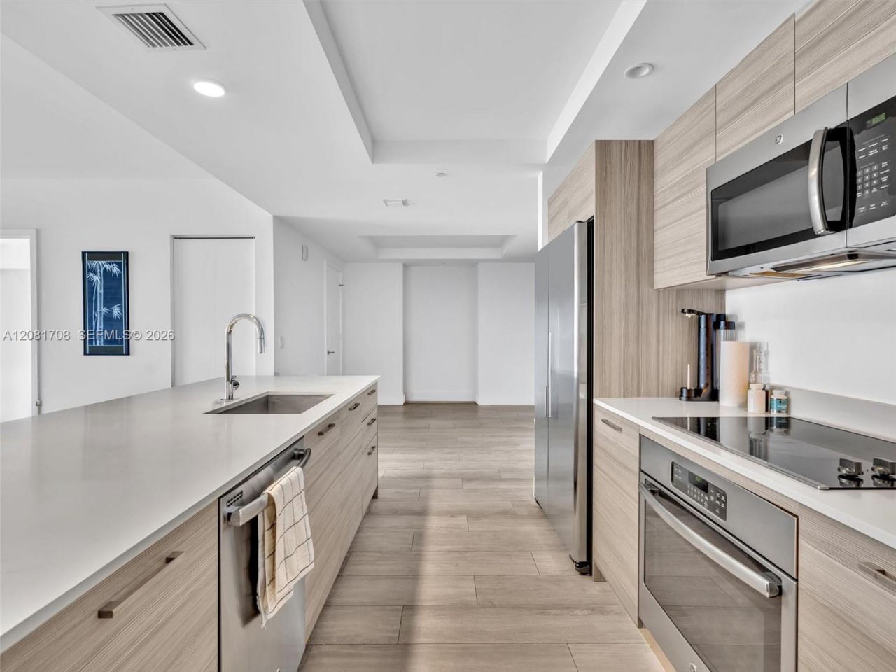 121 NE 34th St , Unit 1602, Miami, FL 33137 Photo