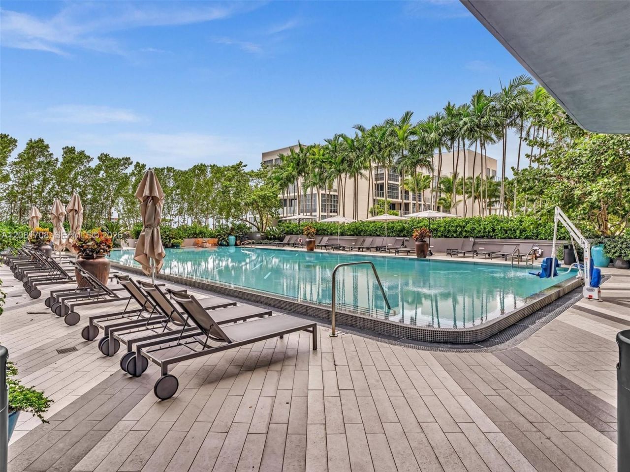 121 NE 34th St , Unit 1602, Miami, FL 33137 Photo