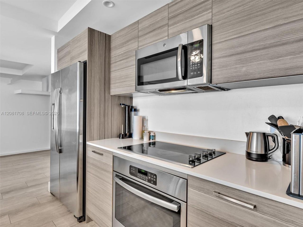 121 NE 34th St , Unit 1602, Miami, FL 33137 Photo
