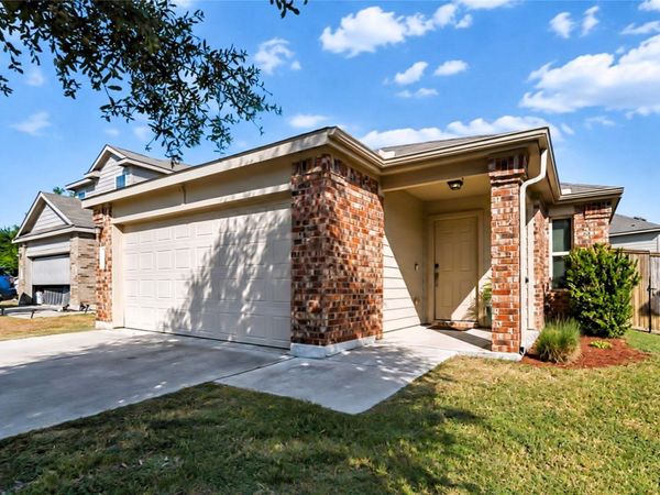 328 Circle WAY, Jarrell, TX 76537