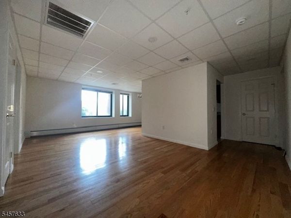 77 Prospect Ave, Hackensack, NJ 07601