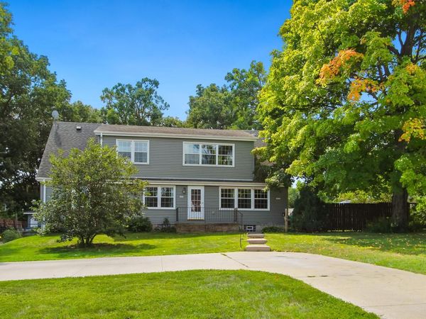 1823 W Ramsey AVENUE, Milwaukee, WI 53221