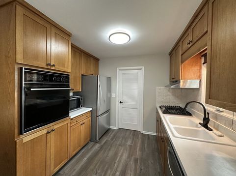 Main Photo