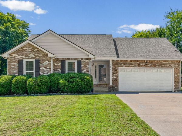 3856 Marla Cir, Clarksville, TN 37042
