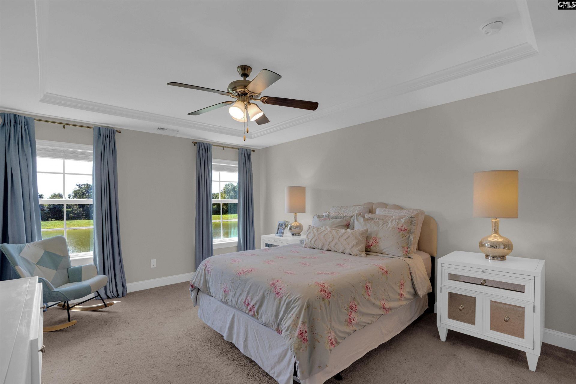 335 Stillington Street  Photo 17